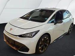 Weiß Gebraucht 2024 Cupra Born Kleinwagen | 31.990 € (Guter Preis)