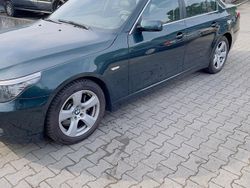 Grün Gebraucht 2007 BMW 530 Limousine | 5.800 € (Guter Preis)