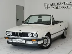 Weiß Gebraucht 1990 BMW 320 Cabriolet Cabrio | 13.990 €