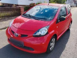 Rot Gebraucht 2007 Toyota Aygo Kleinwagen | 1.350 € (Guter Preis)
