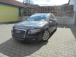 Grün Gebraucht 2006 Audi A4 Kombi | 3.500 € (Guter Preis)