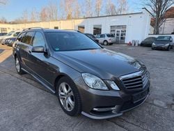 Grau Gebraucht 2013 Mercedes E250 AMG Limousine | 12.490 € (Guter Preis)