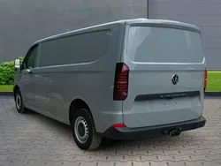 Grau Gebraucht 2025 VW T6.1 Van | 51.920 €