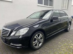 Schwarz unilack Gebraucht 2012 Mercedes E200 Limousine | 12.999 € (Etwas zu teuer)