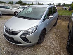 Silber Gebraucht 2014 Opel Zafira Tourer Edition Van / Kleinbus | 4.200 € (Fairer Preis)