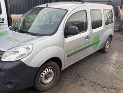 Grau Gebraucht 2020 Renault Kangoo Van / Kleinbus | 9.990 € (Guter Preis)