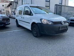 Weiß Gebraucht 2011 VW Caddy Maxi Van / Kleinbus | 6.550 € (Superpreis)