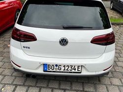 Weiß Gebraucht 2019 VW Golf VII GTE Limousine | 19.500 € (Etwas zu teuer)