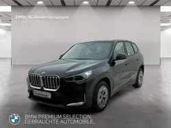 Schwarz Gebraucht 2023 BMW iX1 Performance SUV | 36.707 € (Teuer)