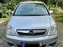 Silber Gebraucht 2008 Opel Meriva Edition Van / Kleinbus | 1.900 € (Guter Preis)