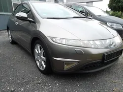 Braun Gebraucht 2009 Honda Civic Sport Limousine | 3.999 € (Guter Preis)