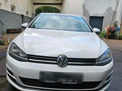 Weiß Gebraucht 2014 VW Golf VII Kombi | 8.750 € (Fairer Preis)