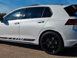 Weiß Gebraucht 2022 VW Golf VIII GTI Clubsport Limousine | 35.899 € (Etwas zu teuer)