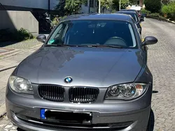 Grau Gebraucht 2009 BMW 116 Kleinwagen | 5.500 € (Fairer Preis)