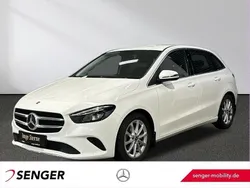 Weiß Gebraucht 2019 Mercedes B180 Progressive Van / Kleinbus | 22.990 € (Guter Preis)