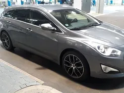 Grau Gebraucht 2012 Hyundai i40 Style Kombi | 7.250 € (Fairer Preis)