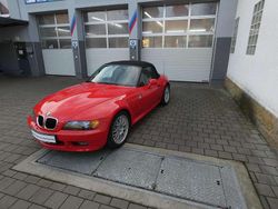 Hellrot Gebraucht 1997 BMW Z3 Cabrio | 12.495 € (Etwas zu teuer)