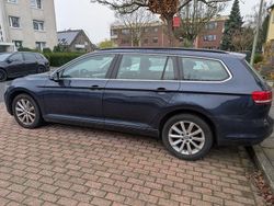 Blau Gebraucht 2017 VW Passat Comfortline Kombi | 10.500 € (Superpreis)