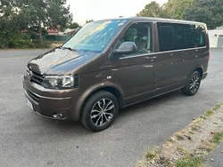 Braun Gebraucht 2010 VW T5 Van | 20.430 € (Teuer)