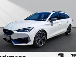 Weiß Gebraucht 2024 Cupra Leon VZ Kombi | 36.890 € (Fairer Preis)