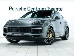 Grau Gebraucht 2023 Porsche Cayenne Turbo S SUV | 139.900 €