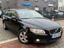 Schwarz Gebraucht 2008 Volvo V70 Momentum Kombi | 5.490 € (Guter Preis)