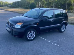 Schwarz Gebraucht 2009 Ford Fusion Kleinwagen | 2.650 €