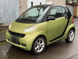 Grün Gebraucht 2010 Smart ForTwo Coupé Pulse Coupé | 2.690 €