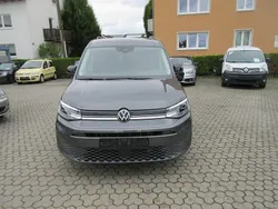 Grau Gebraucht 2022 VW Caddy Style Van / Kleinbus | 34.990 € (Fairer Preis)