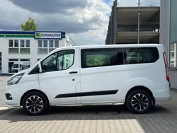 Weiß Gebraucht 2020 Ford Transit Van / Kleinbus | 21.690 € (Fairer Preis)