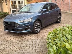 Blau Gebraucht 2024 Ford Focus Titanium X Limousine | 19.600 € (Superpreis)