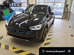 Carbonschwarz (schwarz) Gebraucht 2021 BMW iX3 Comfort Edition SUV | 38.650 € (Etwas zu teuer)