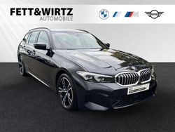 Black sapphire Gebraucht 2025 BMW 330 Efficient Dynamics Kombi | 37.987 € (Superpreis)