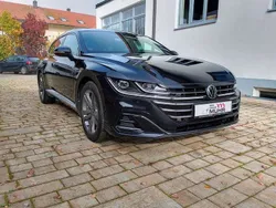 Deep black perleffekt Gebraucht 2023 VW Arteon R-line Kombi | 34.900 € (Superpreis)