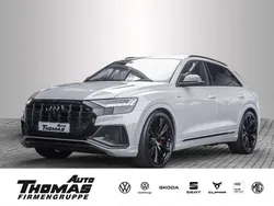 Grau Gebraucht 2021 Audi Q8 S-Line SUV | 58.280 € (Guter Preis)