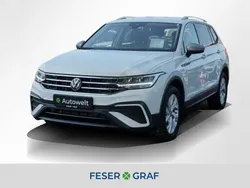 Pure white Gebraucht 2022 VW Tiguan Allspace Life SUV | 27.480 € (Guter Preis)