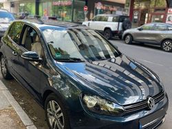 Blau Gebraucht 2010 VW Golf VI Highline Limousine | 10.300 € (Etwas zu teuer)