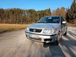 Silber Gebraucht 2001 VW Polo Kleinwagen | 1.670 € (Fairer Preis)