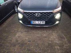 Schwarz Gebraucht 2019 Hyundai Santa Fe Premium SUV | 23.500 € (Guter Preis)