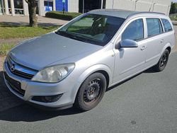 Starsilber iii m2 Gebraucht 2007 Opel Astra Catch Me Kombi | 1.100 € (Etwas zu teuer)