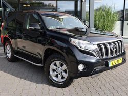 Schwarz Gebraucht 2014 Toyota Land Cruiser SUV | 33.874 €