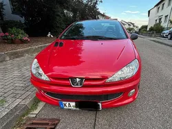 Rot Gebraucht 2004 Peugeot 206 CC Cabrio | 1.950 € (Fairer Preis)