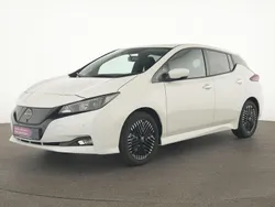 Weiß Gebraucht 2023 Nissan Leaf N-Connecta Kleinwagen | 17.433 € (Fairer Preis)