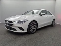 Weiß Gebraucht 2021 Mercedes CLA200 Limousine | 29.799 € (Etwas zu teuer)