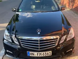 Schwarz Gebraucht 2011 Mercedes E220 Avantgarde Limousine | 11.900 € (Etwas zu teuer)