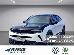 Weiss / jade weiss Gebraucht 2021 Opel Mokka GS Line SUV | 19.990 € (Fairer Preis)