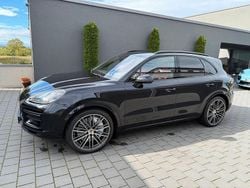 Schwarz Gebraucht 2019 Porsche Cayenne Turbo SUV | 77.350 € (Guter Preis)