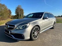 Grau Gebraucht 2015 Mercedes E63S AMG AMG Kombi | 43.980 € (Fairer Preis)