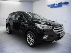 Schwarz Gebraucht 2018 Ford Kuga Titanium SUV | 18.590 € (Fairer Preis)