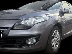 Grau cassiopee Gebraucht 2013 Renault Mégane III Initiale Paris Kleinwagen | 5.999 € (Guter Preis)